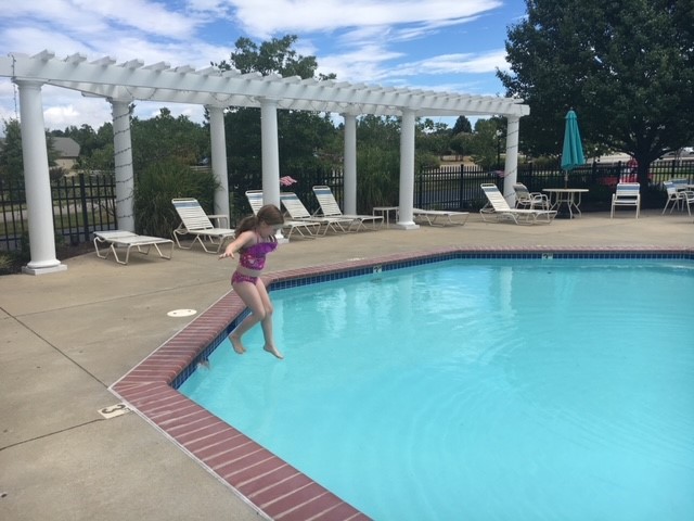 M in jumping in pool